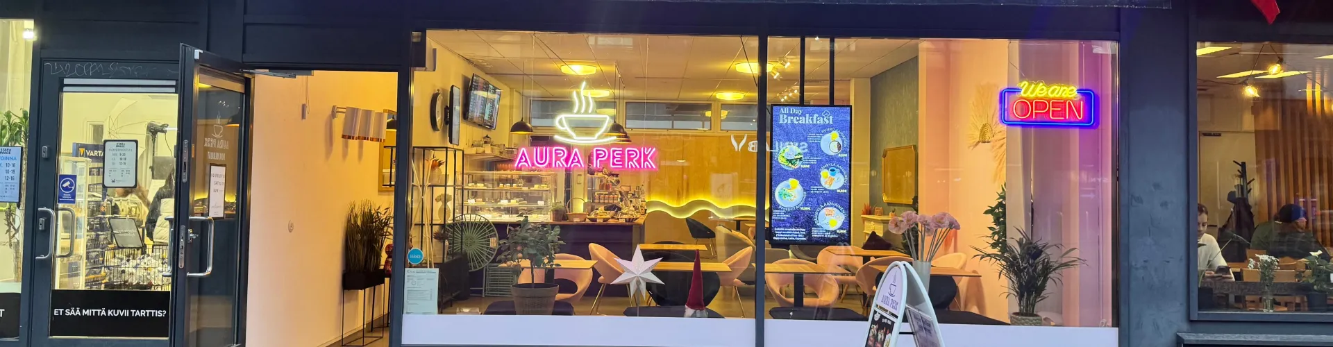 Café Aura Perk cover